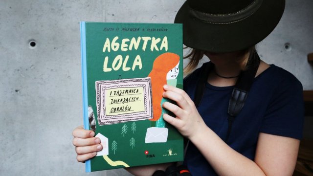 Agentka Lola i tajemnica znikających obrazów - książka i audiobook