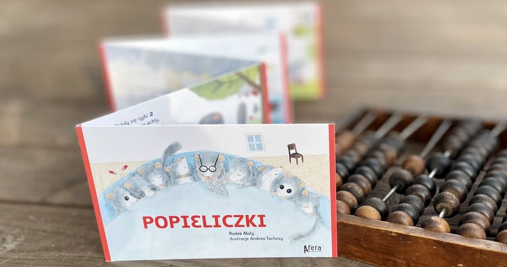 Popieliczki - kartonowa harmonijka do kochania i... nauki liczenia