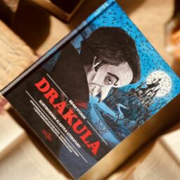 Ilustrowana adaptacja dla dzieci klasycznej powieści Drakula